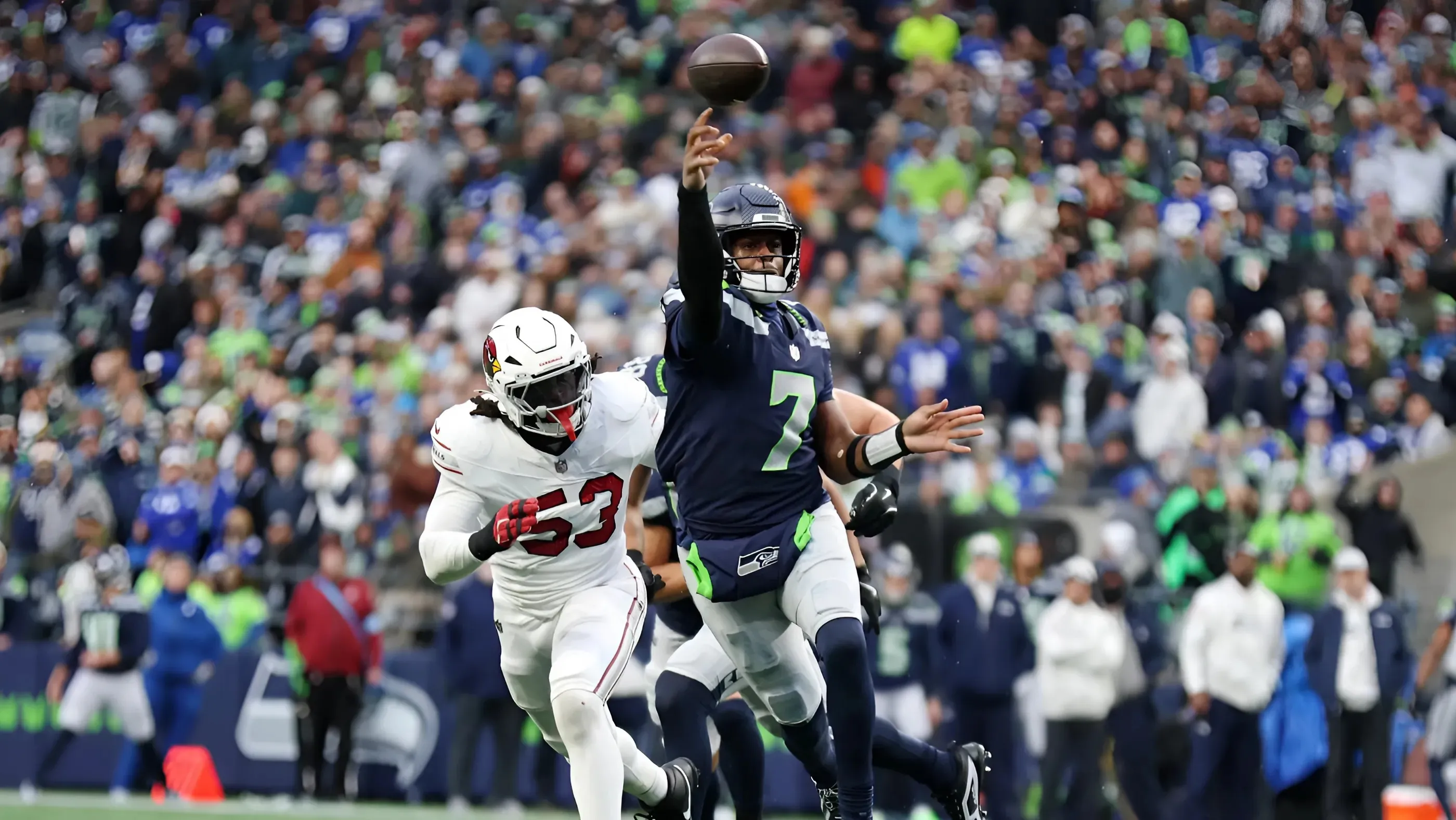 Geno Smith drops perfect phrase to explain Seahawks fans after Week 12 victory