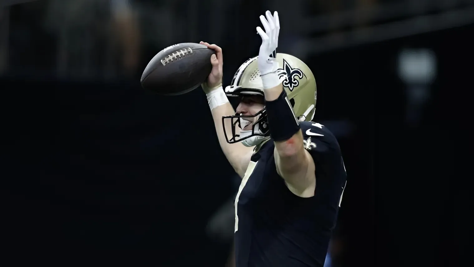 Saints could make move with Taysom Hill that could impact on Derek Carr’s future