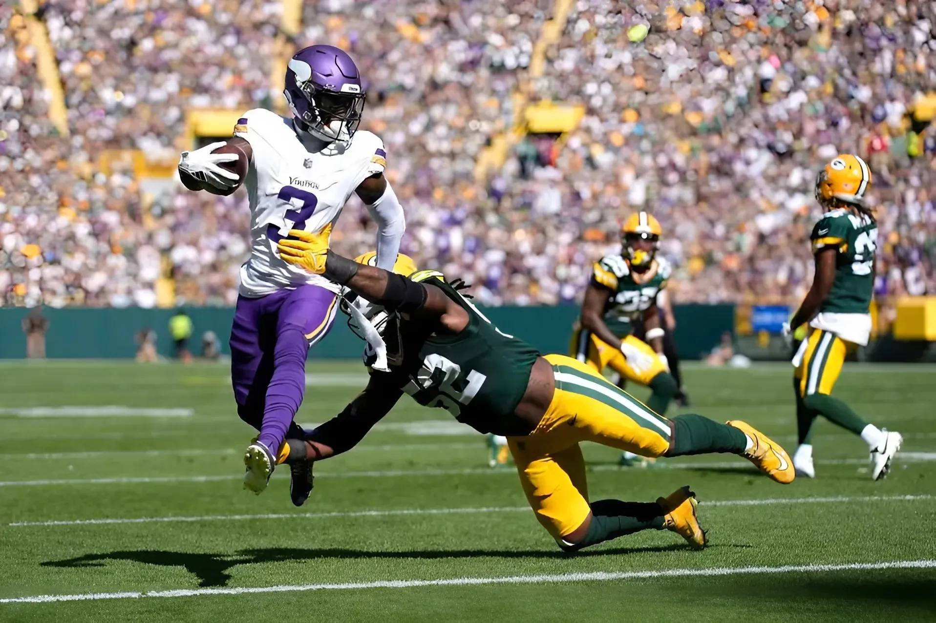 BREAKING: Packers Lose Intriguing Linebacker To Minnesota Vikings