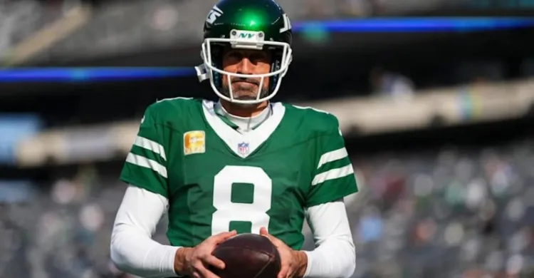 Aaron Rodgers taking Deshaun Watson's job is becoming far more likely than you think