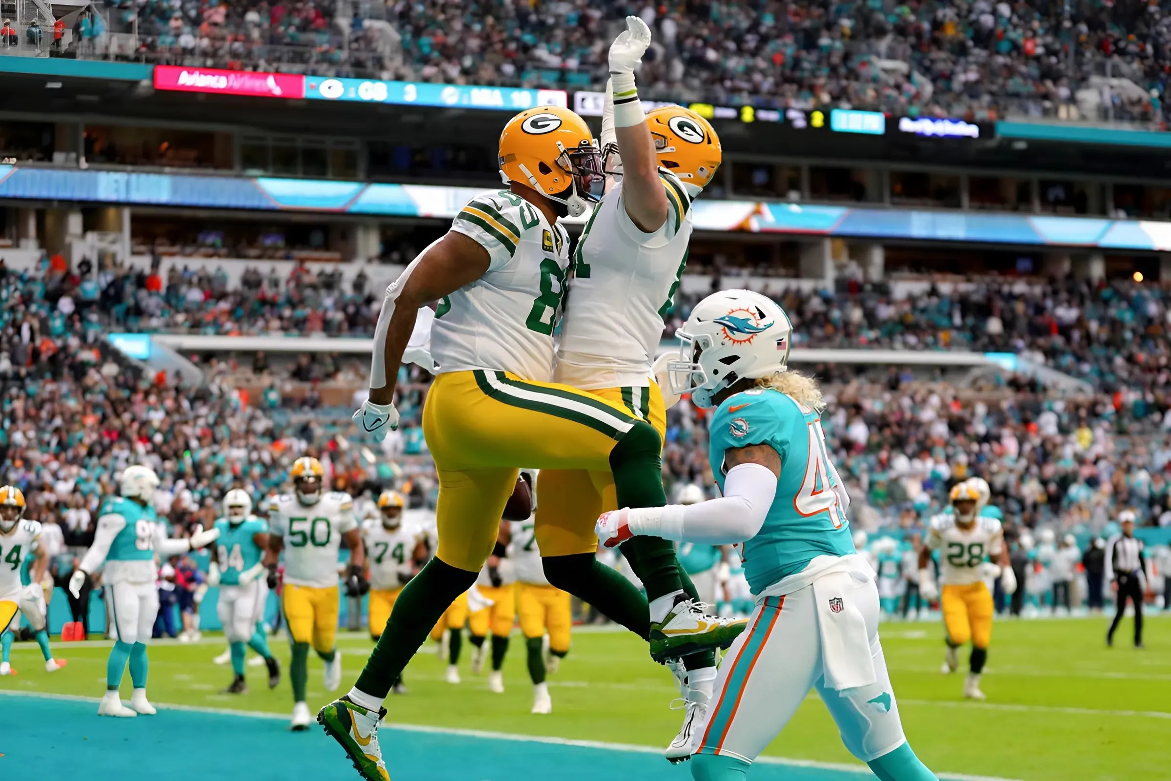 “That Is Massive, Wow” Packers Fans Shocked As Dolphins Rule Out Two Massive Players For Thanksgiving