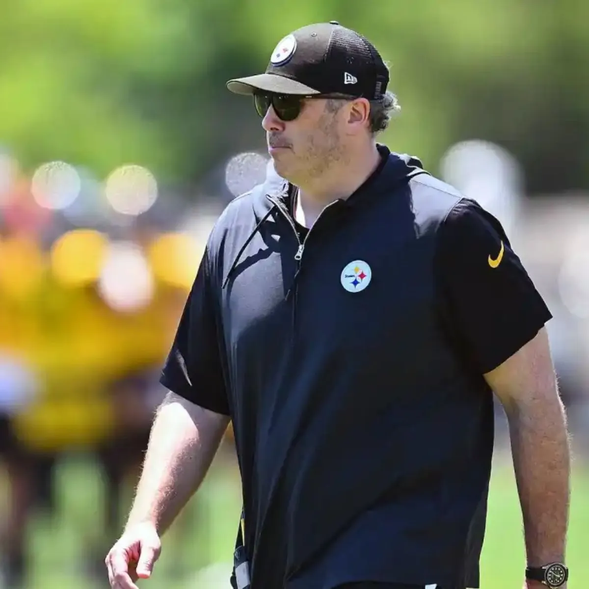 Steelers’ Arthur Smith Floated as Candidate for Head Coaching Role