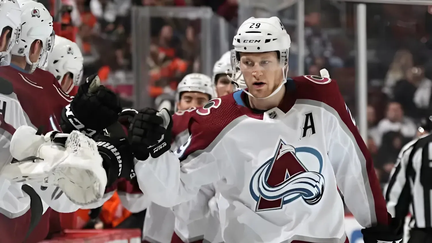 Nathan MacKinnon Passes Michel Goulet for 4th-Most Games Played in Avalanche History