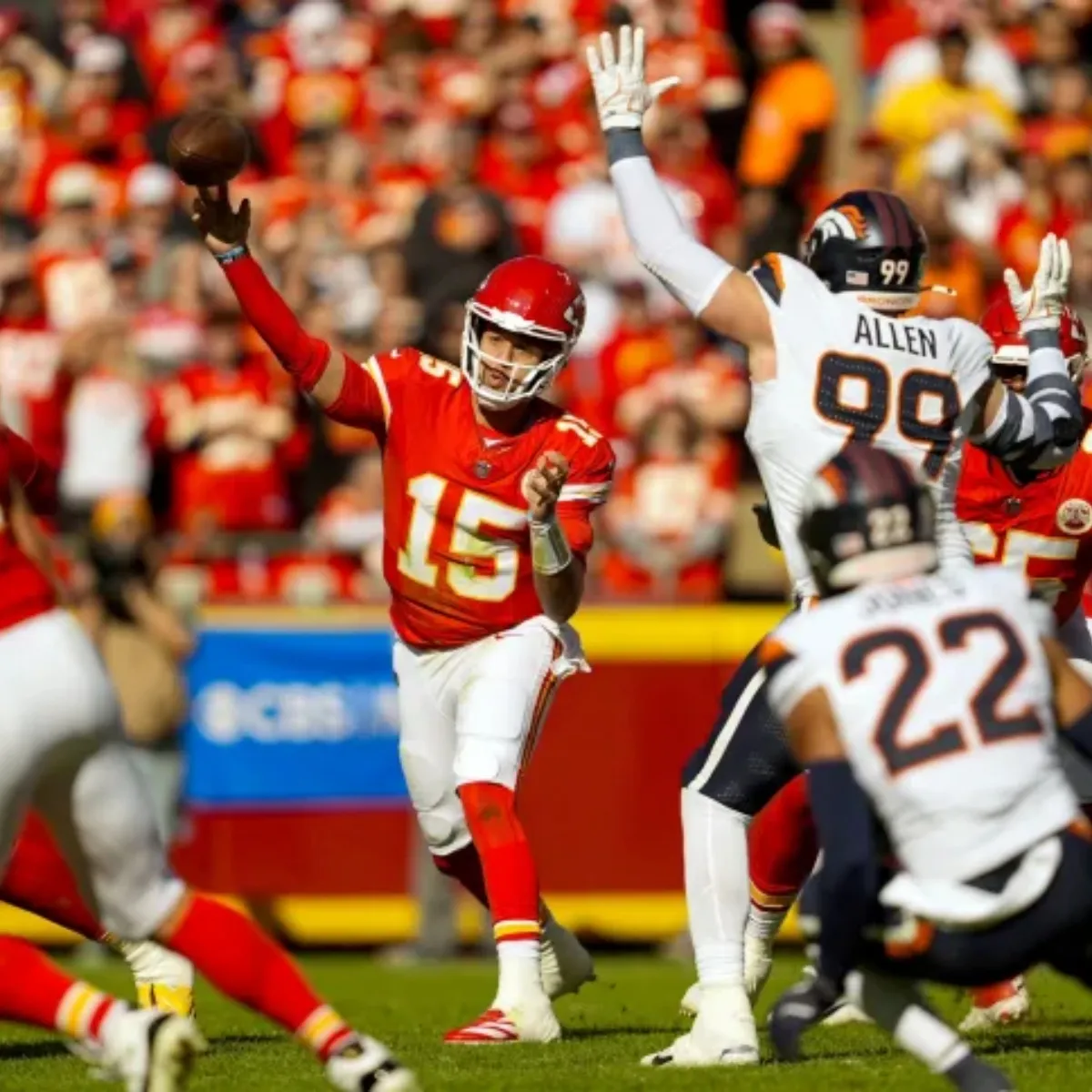 Chiefs' Patrick Mahomes Reveals Scary Admission About Receiver Room