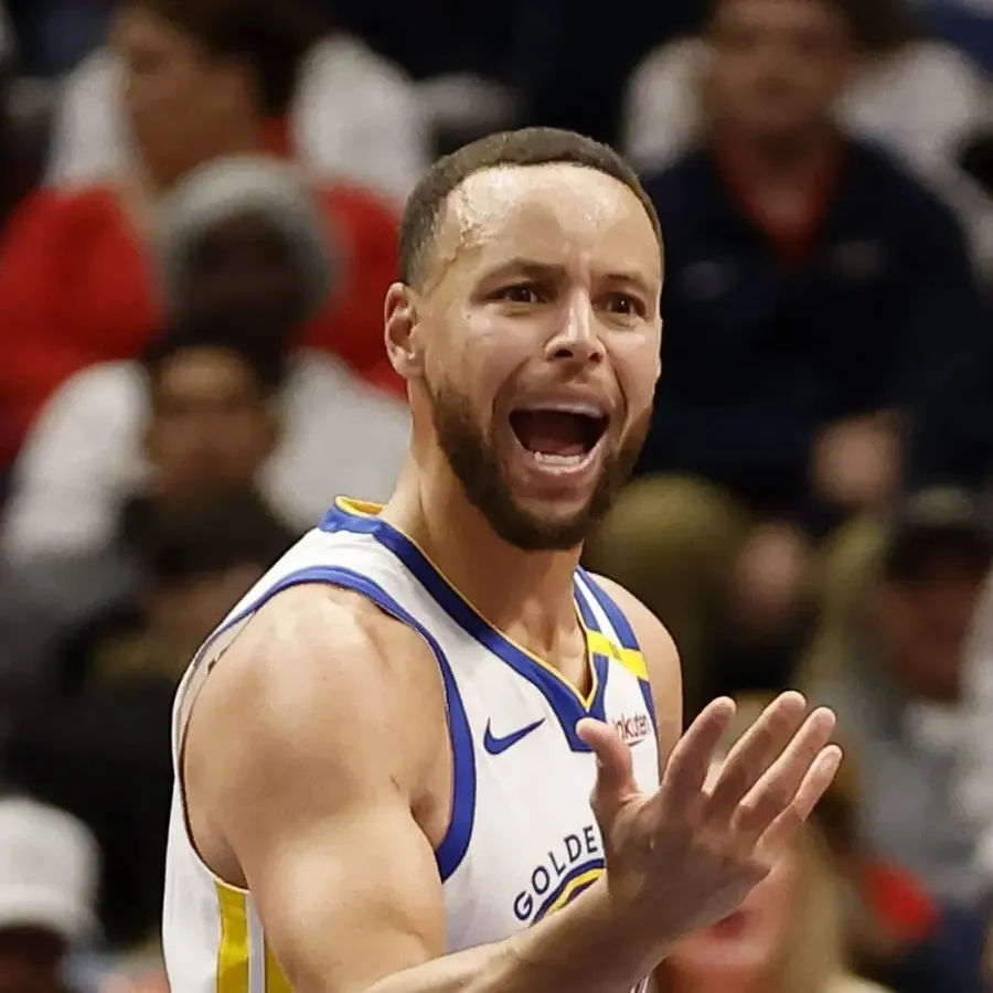 Steve Kerr Provides Major Steph Curry Injury Update Ahead of Warriors-Suns Game