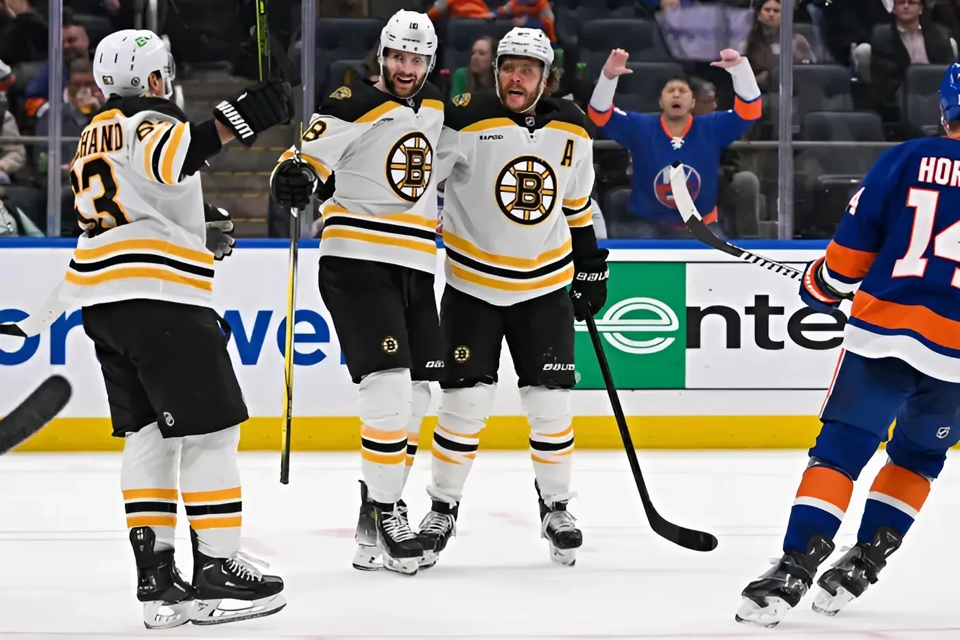 Two Takeaways From Bruins Big 6-3 Win Over Islanders