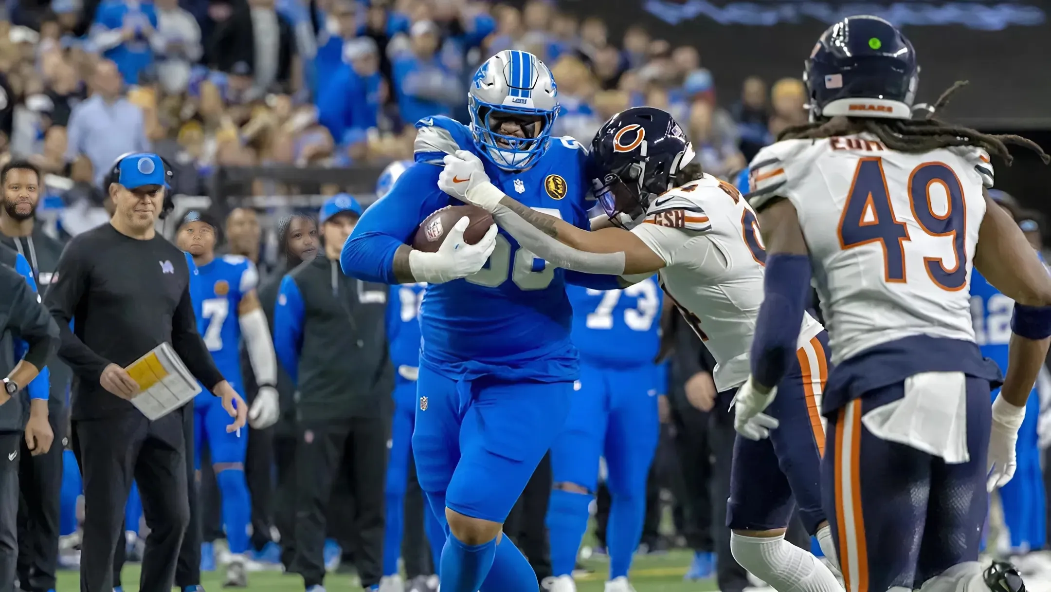 Lions Survive Bears Surge, Win 23-20 Thanksgiving Game