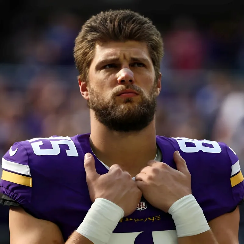 Vikings Cut 11-TD Pass-Catcher to Make Room for Daniel Jones