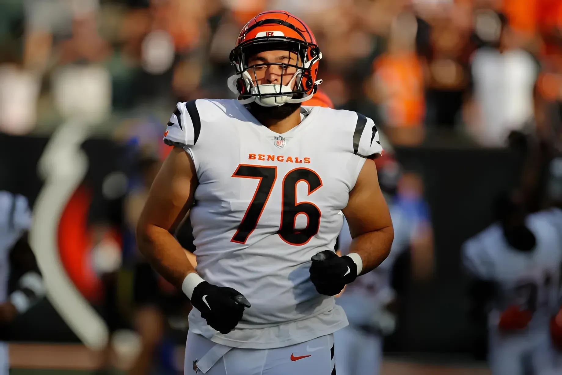 Bengals sign Devin Cochran to 53-man roster and Andrew Stueber to practice squad