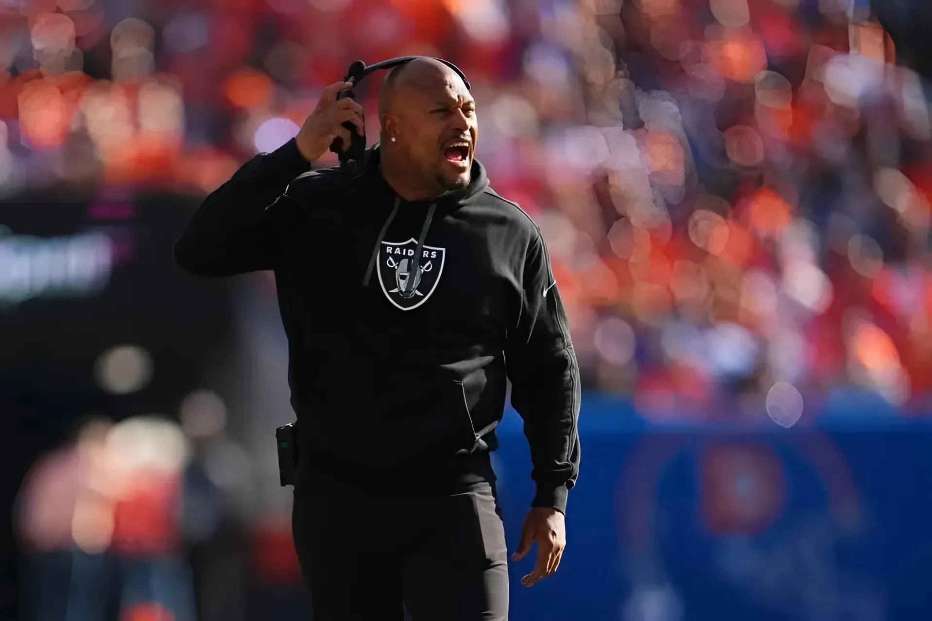 Raiders Make Worst Kind of History in Loss to Chiefs