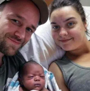 P1. White woman gave birth to a black baby from her white husband