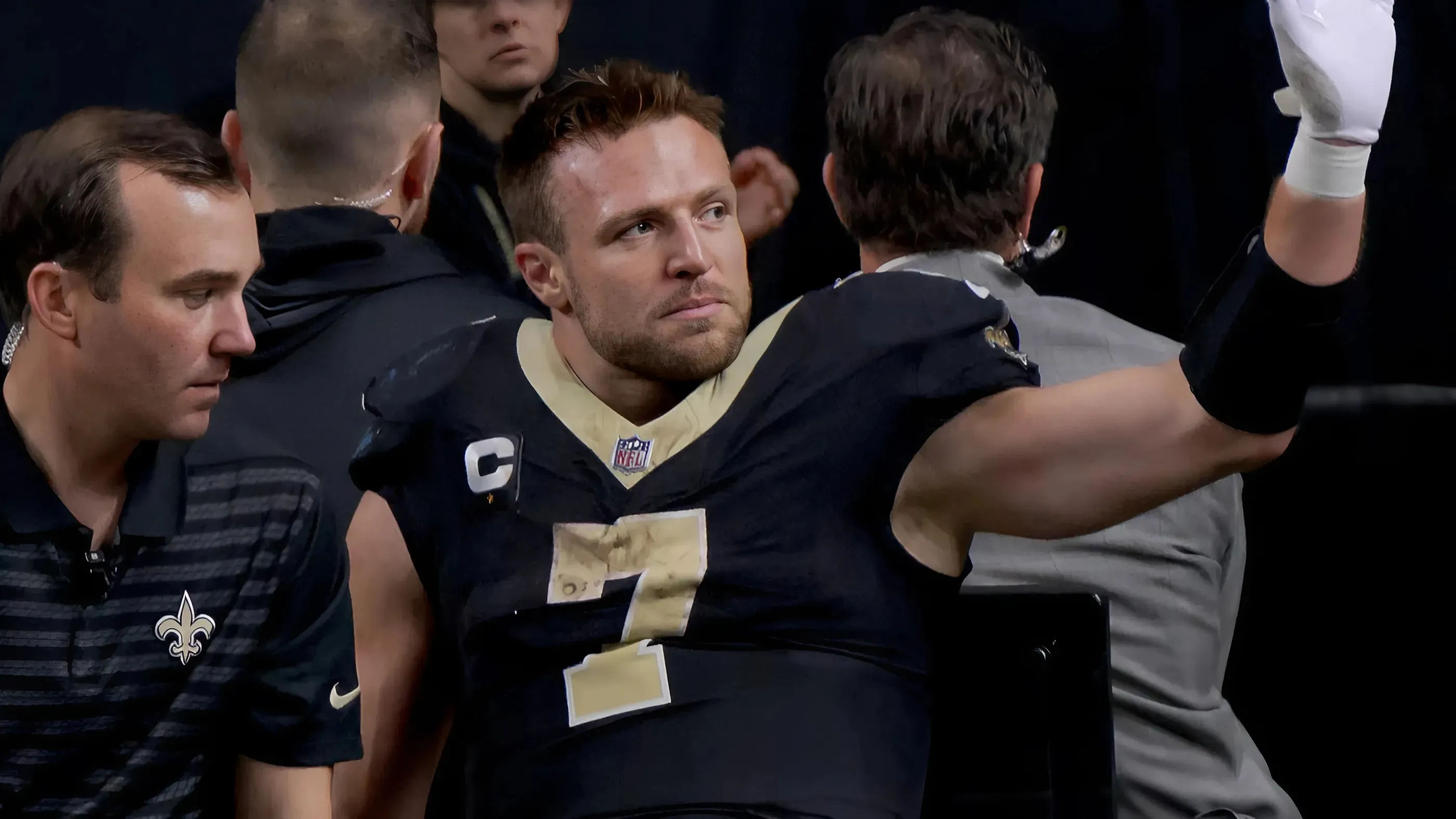 Saints fear season-ending knee injury for TE Taysom Hill