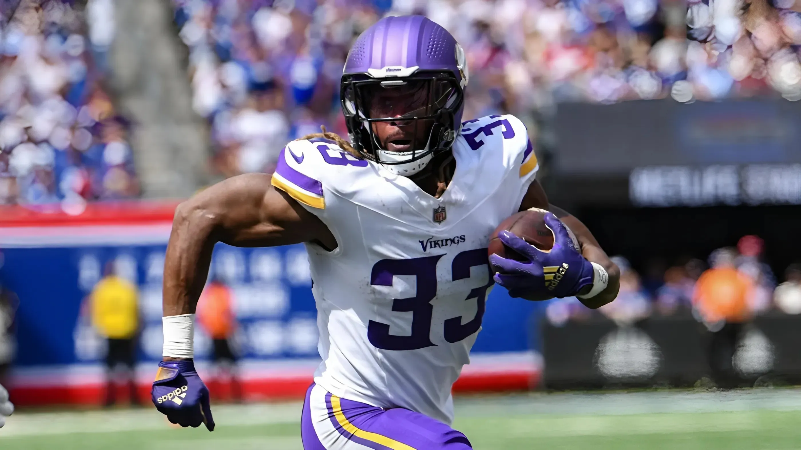 Vikings RB Aaron Jones Reacts to Being Benched with 5-Word Statement