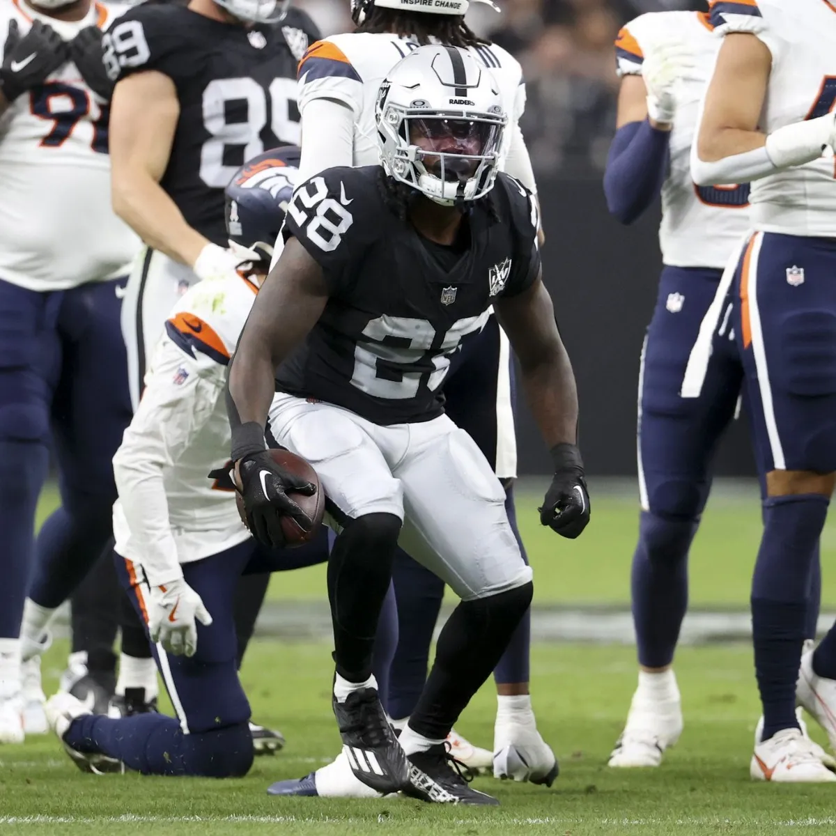 Las Vegas Raiders Make Roster Move After Kansas City Chiefs Loss