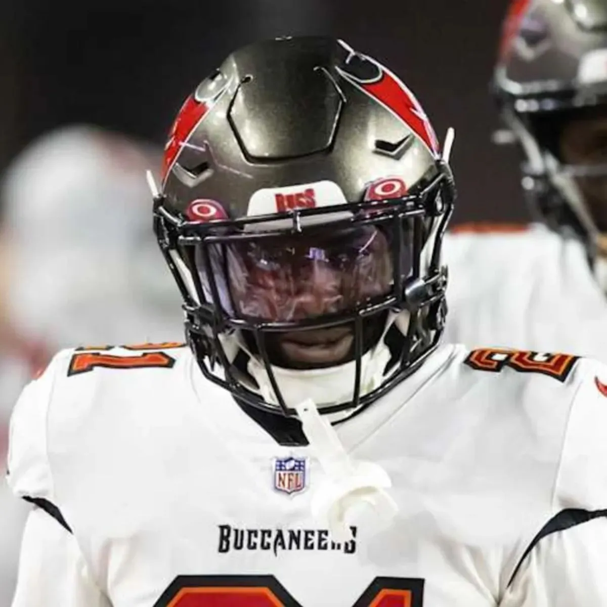 San Francisco 49ers Sign Former Tampa Bay Buccaneers Running Back