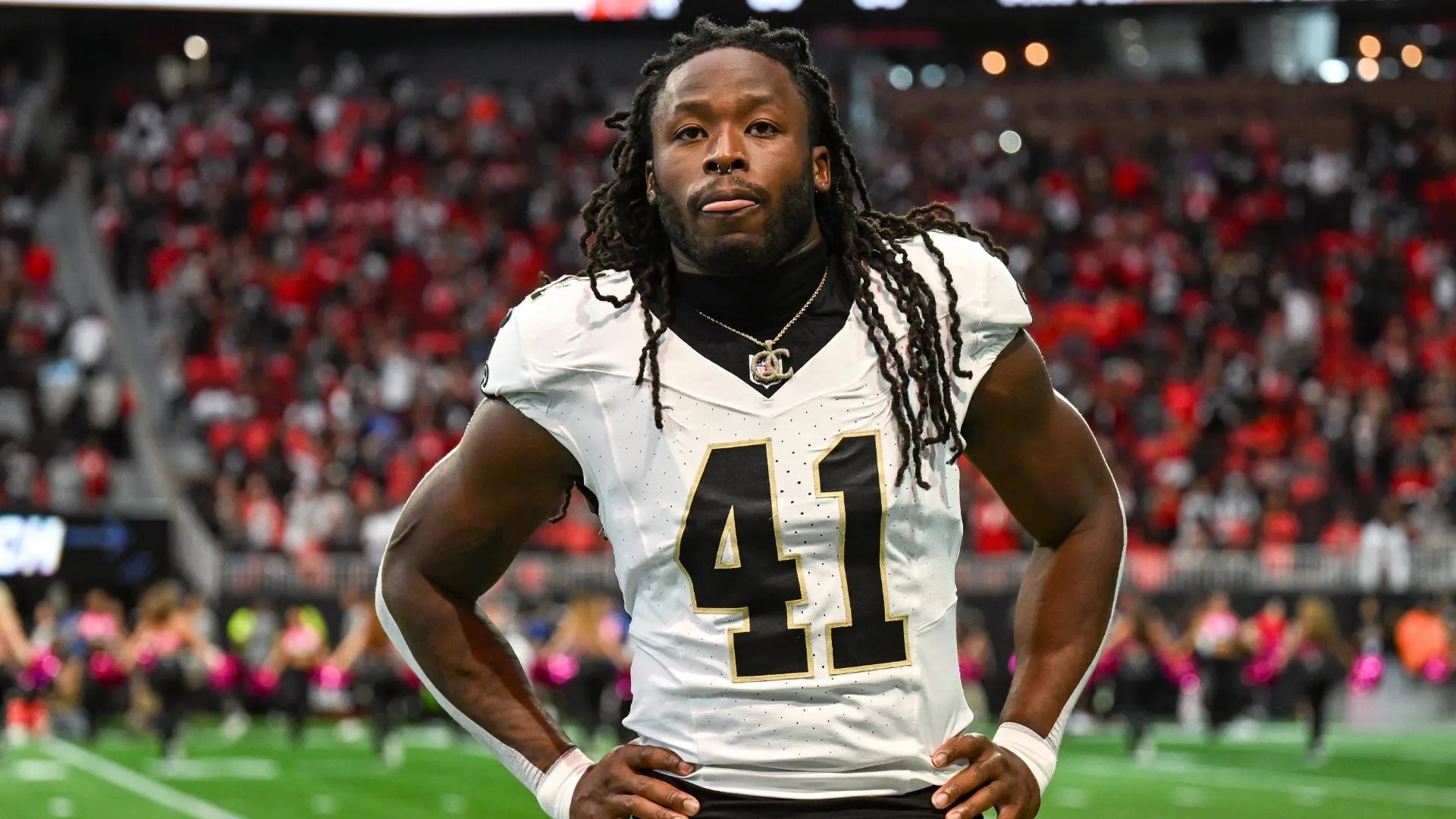 Breaking news: New Orleans Saints running back Alvin Kamara registers 11th 100-yard rushing game of career