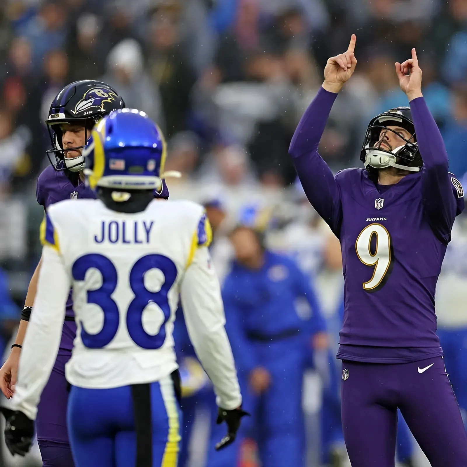 Should Rams take a look at Justin Tucker if cut by the Ravens?