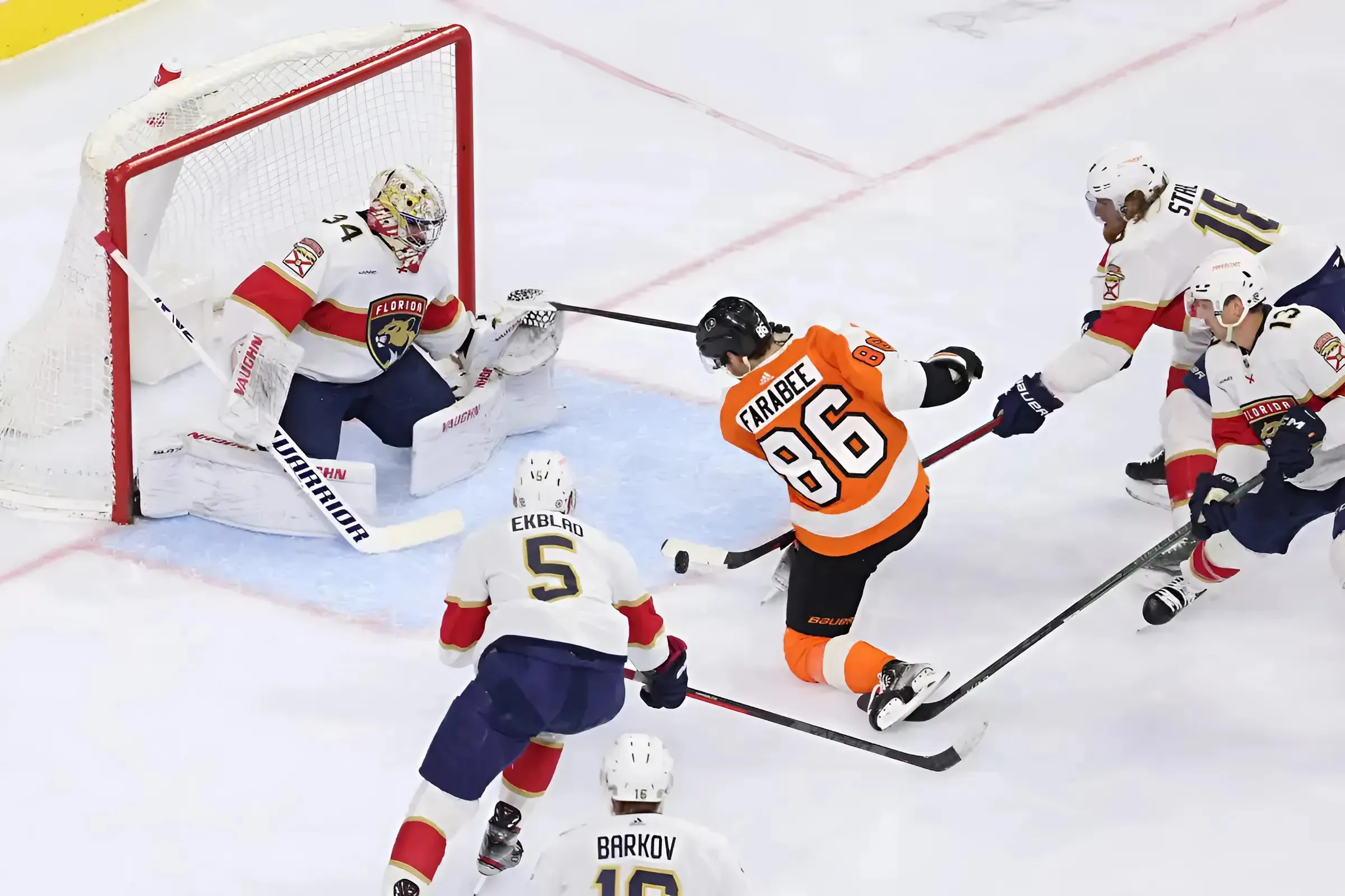 Owen Tippett scores 2 goals as Philadelphia Flyers fall short in comeback against Panthers