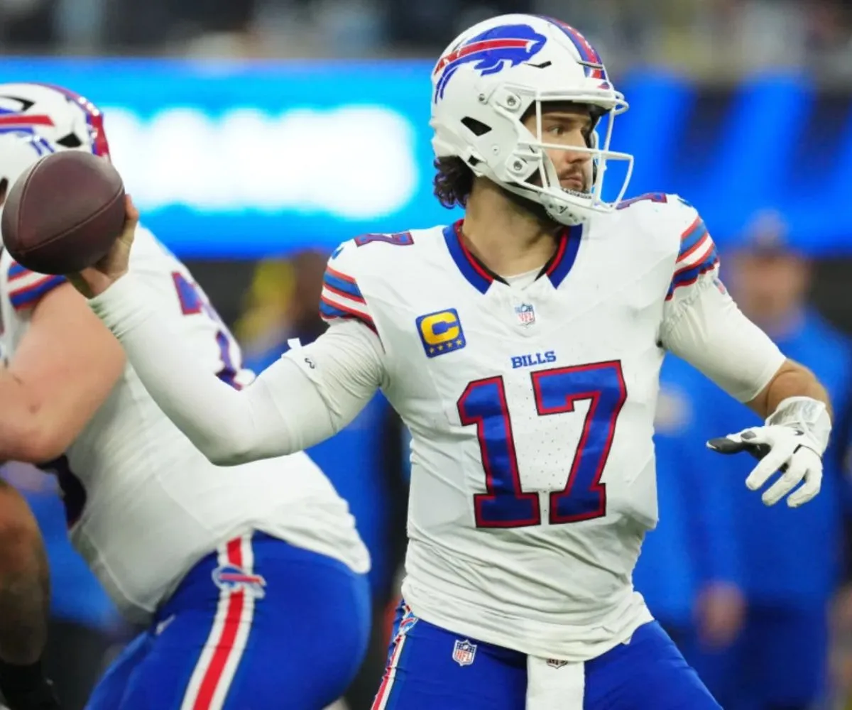 Bills' Josh Allen finds himself tied with Patrick Mahomes in the record books after six-touchdown performance