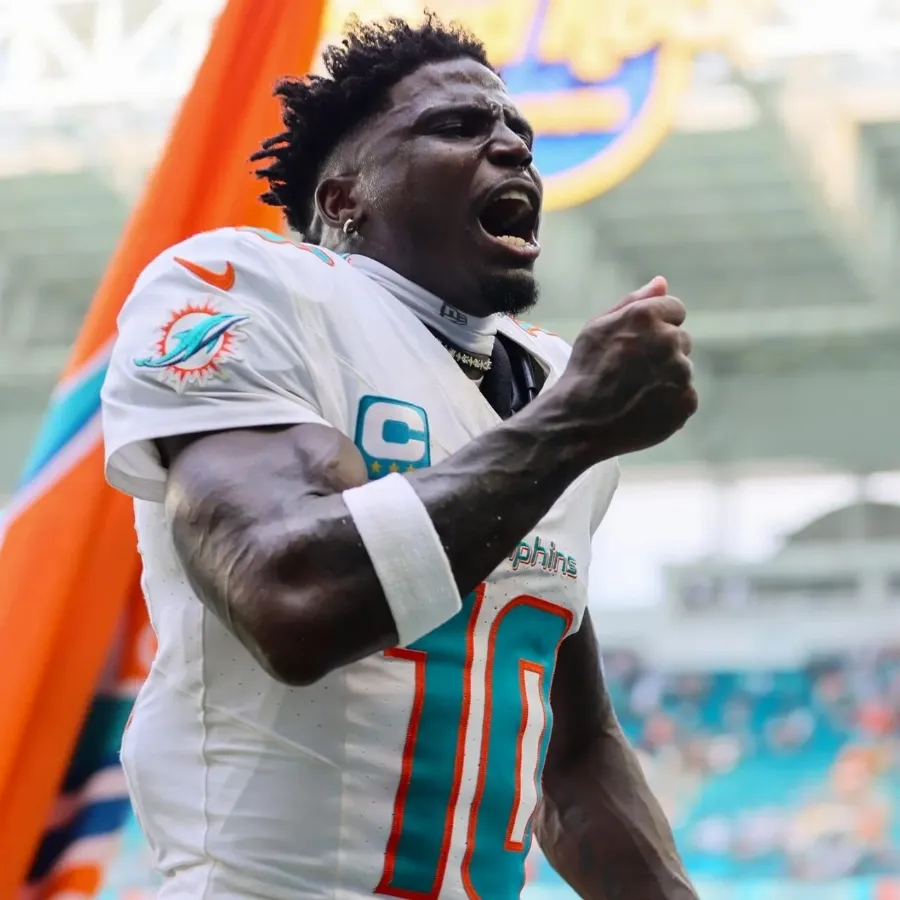 Dolphins' Tyreek Hill throws shade at Jets after OT win