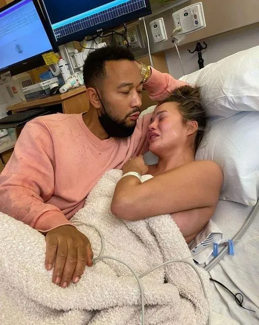 Sending Prayers To Chrissy Teigen And John Legend After Son’s Diagnosis. Check the first comment