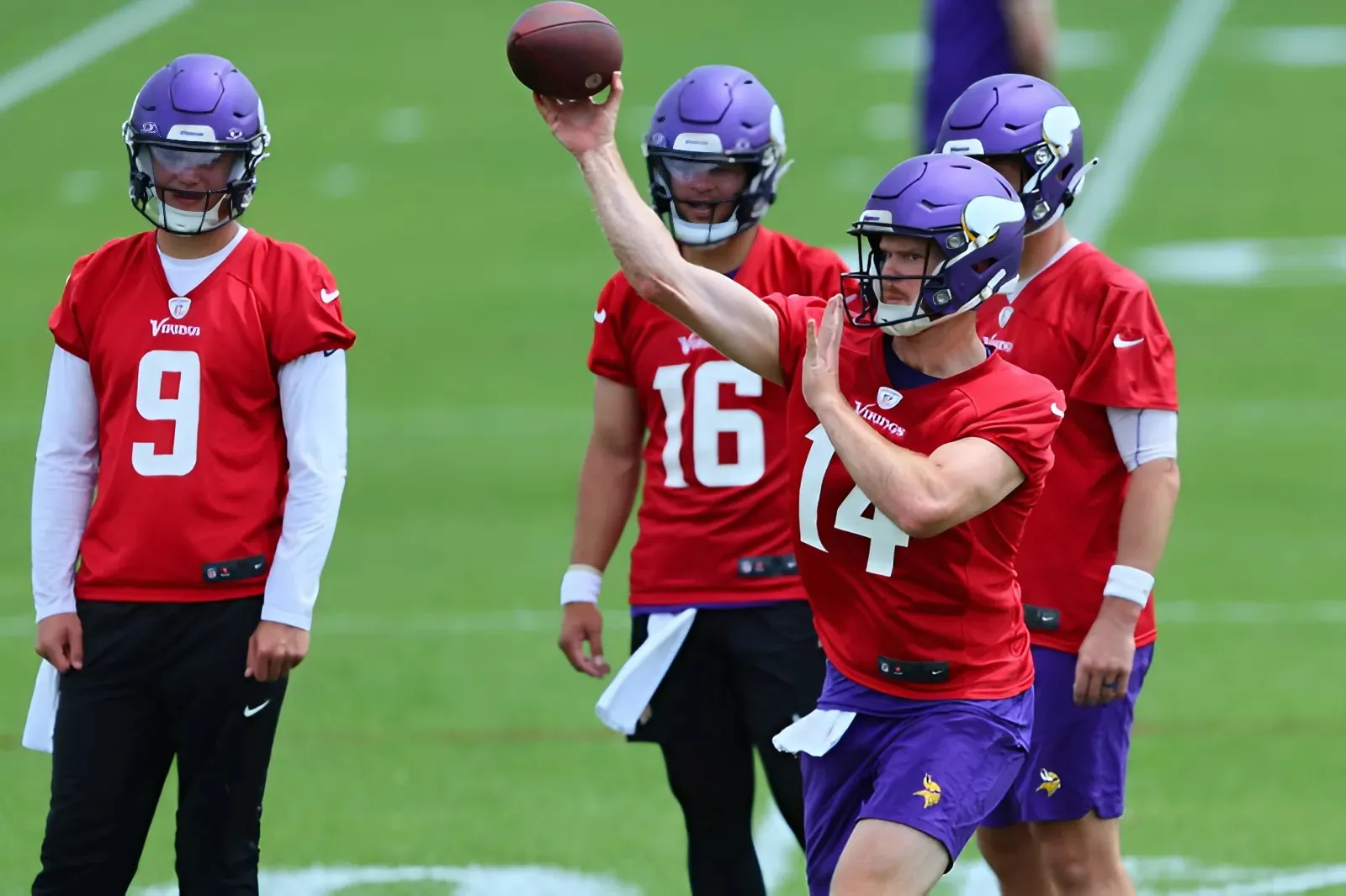 Vikings Predicted to Feud With AFC Contender for QB Sam Darnold