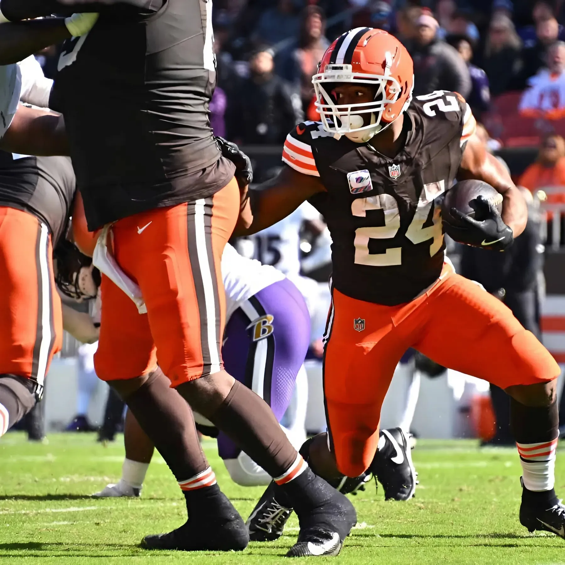 Nick Chubb Sends Message on Future With Browns Amid Speculation