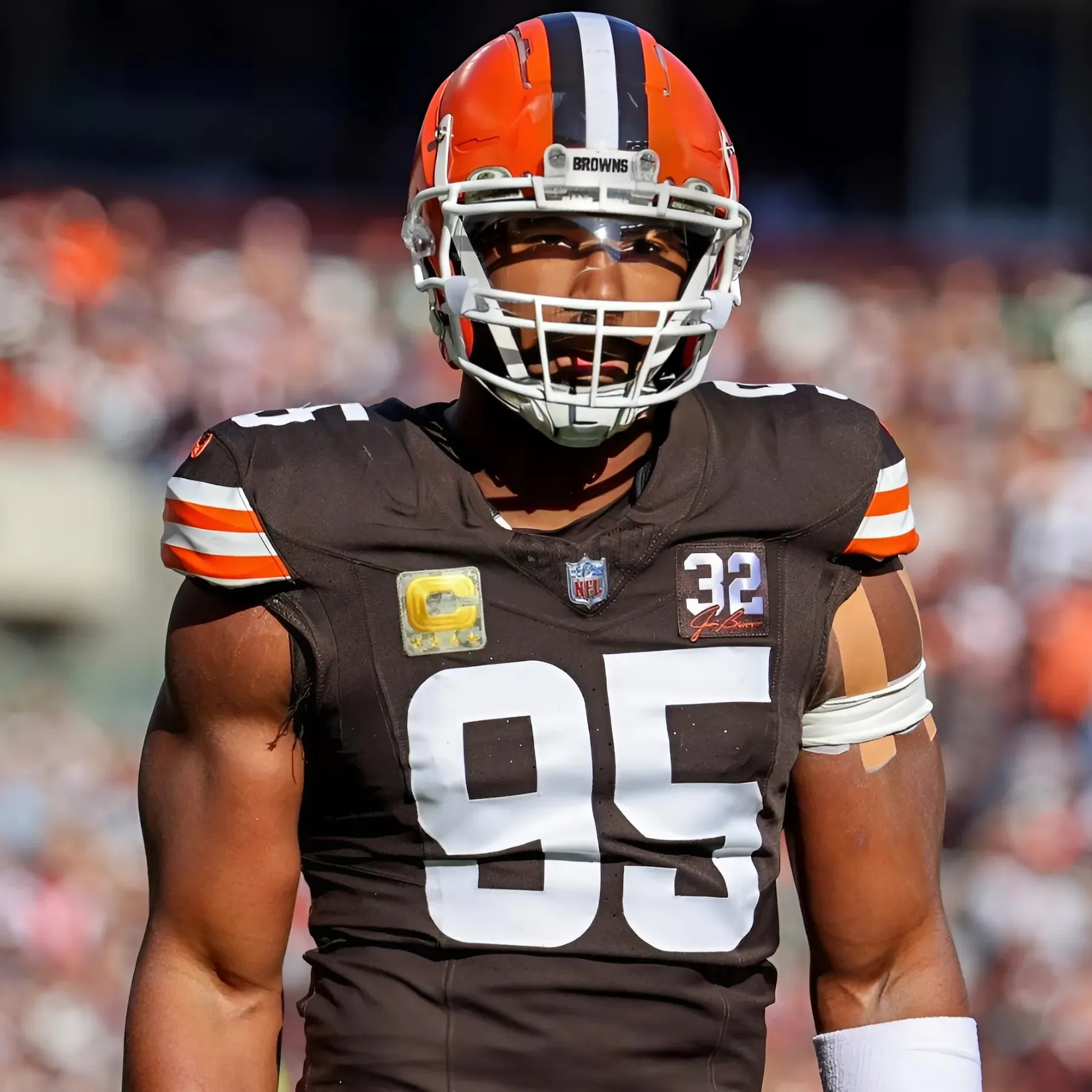 Browns' Myles Garrett gets positive injury update for Week 15