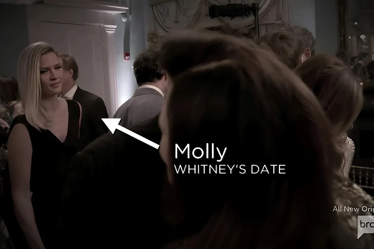 Whether it’s Molly going on a date with Whtiney or sexting Craig, one of the best things about #SouthernCharm is that most of people they cast on the show seem to genuinely have a real connection to the cast! - lulu