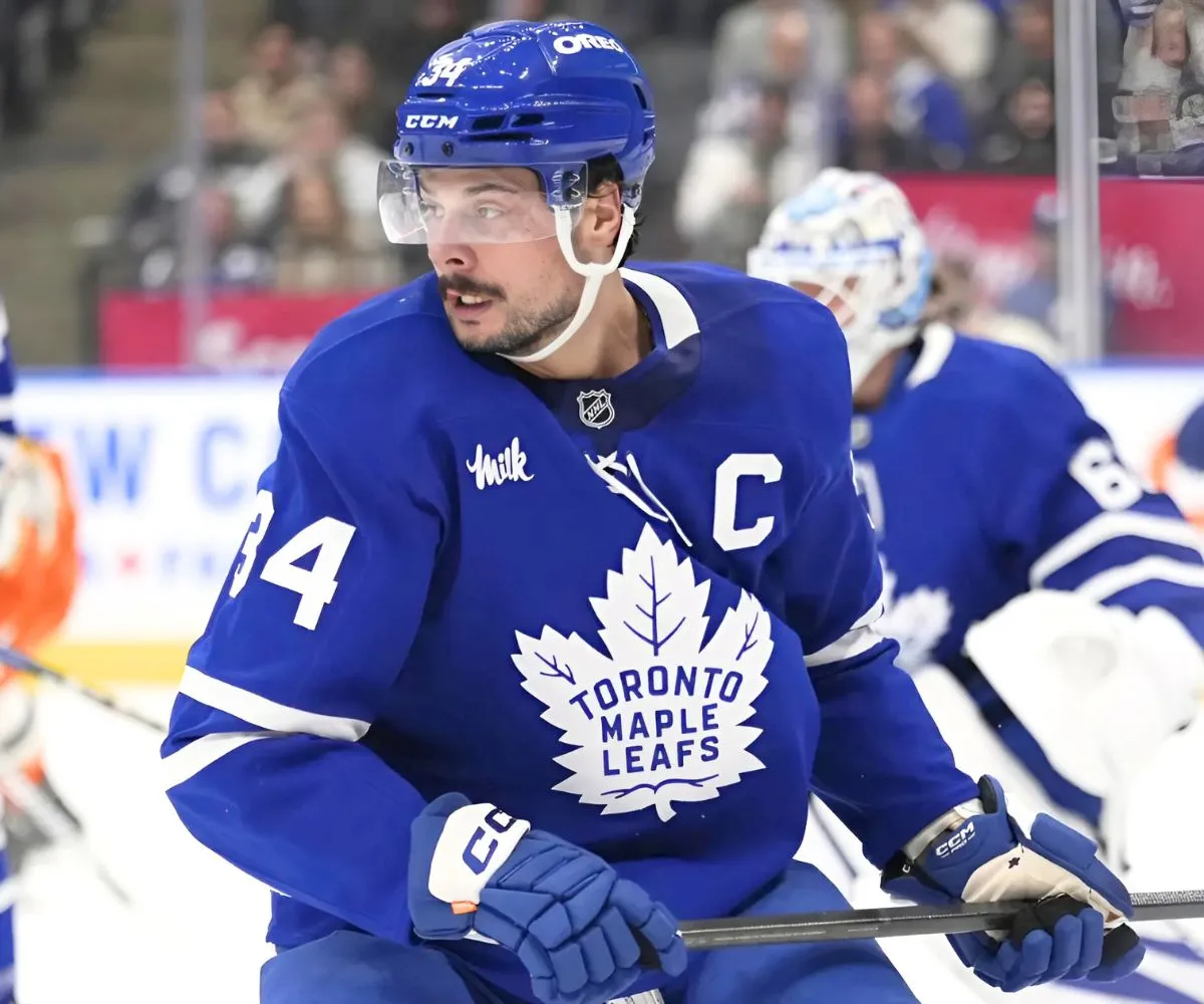 Surprise Appearance of Leafs' Matthews, Nylander Drop Jaws of Youth Players in Detroit