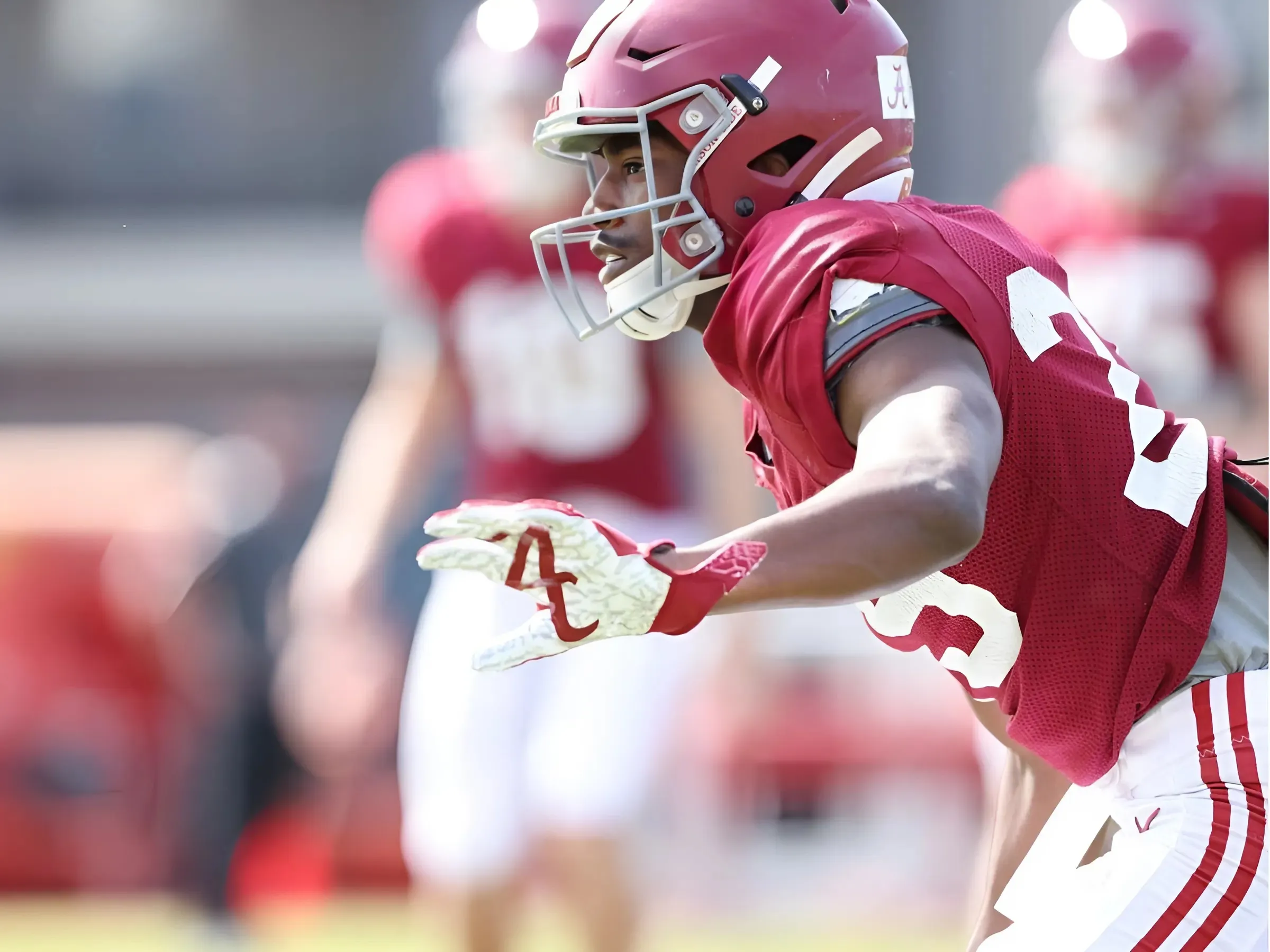 Kansas lands former Alabama football defensive back | Report