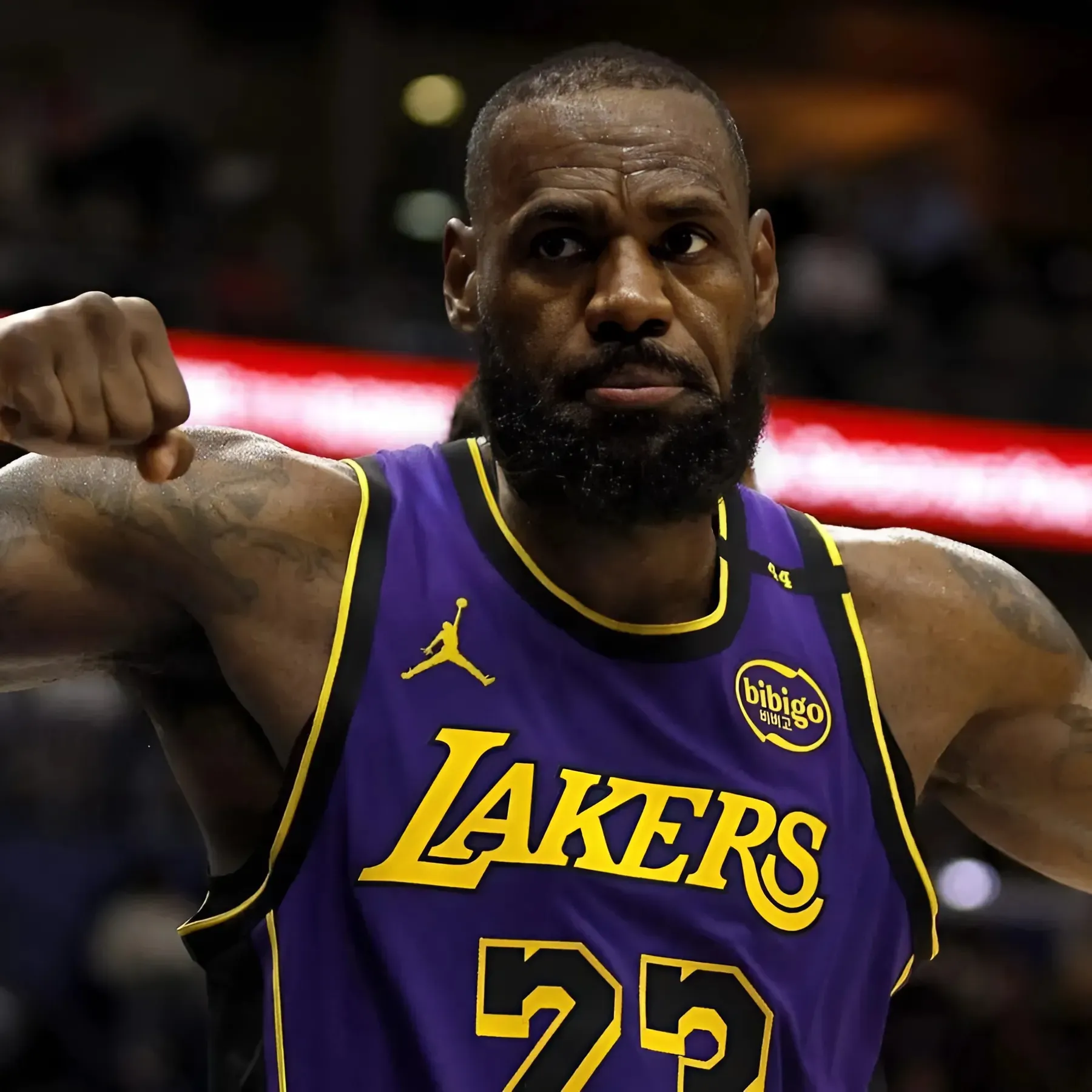 Lakers in Trade Talks for $30 Million Former LeBron Target: Report