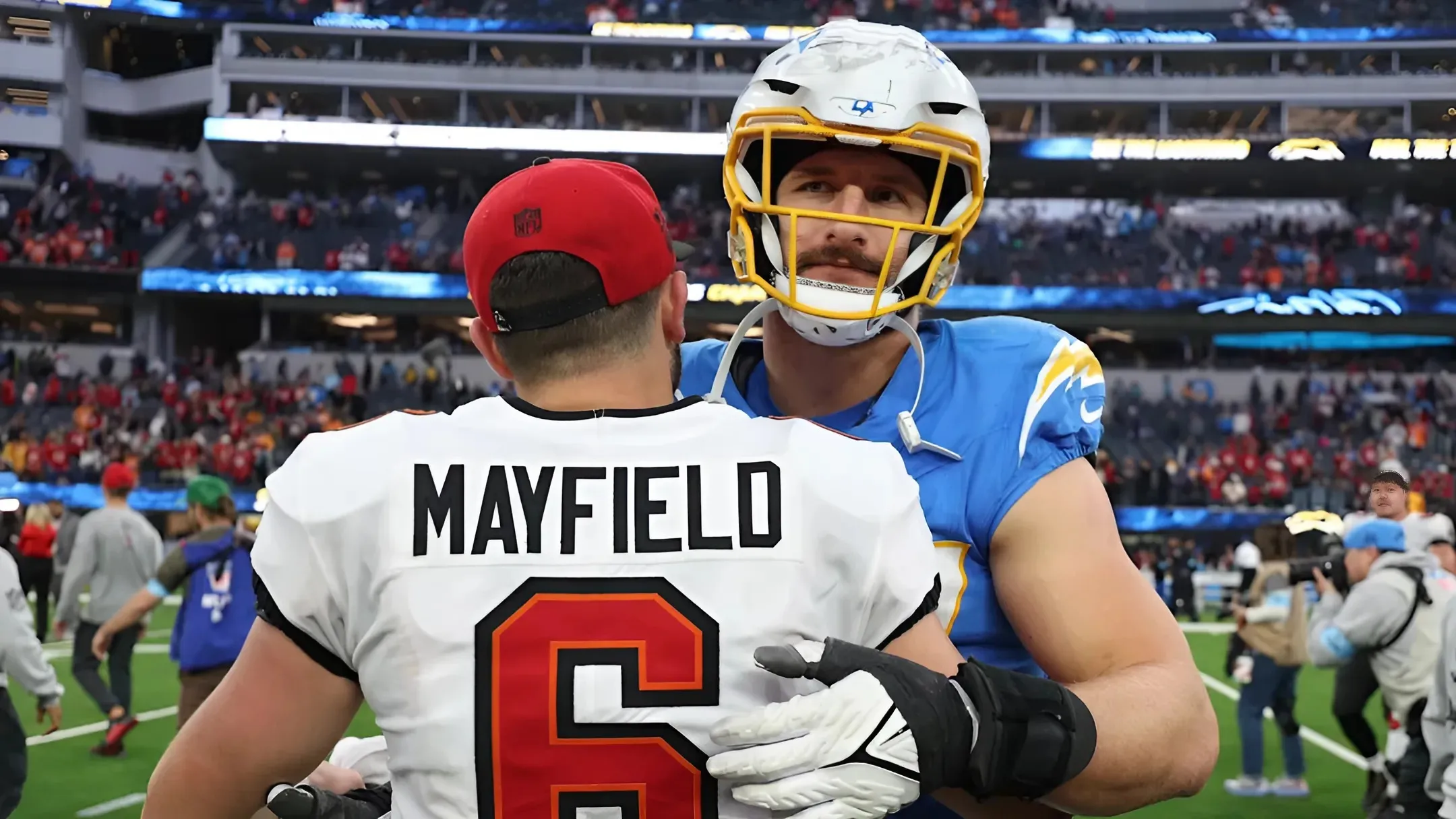 Tampa Bay dashes Atlanta's playoff hopes with dominating win over Chargers