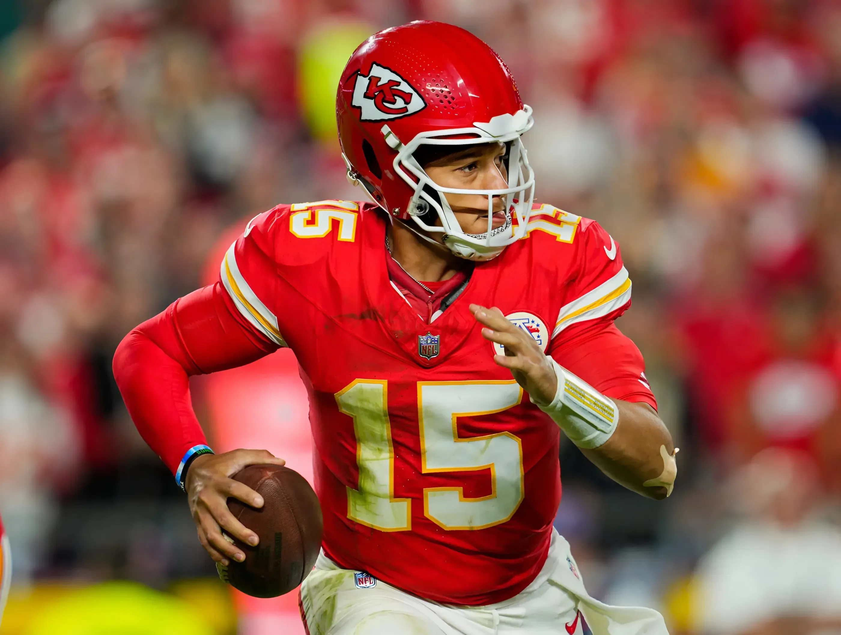 Ex-Chiefs QB Sends KC Warning About Patrick Mahomes’ Ankle Injury