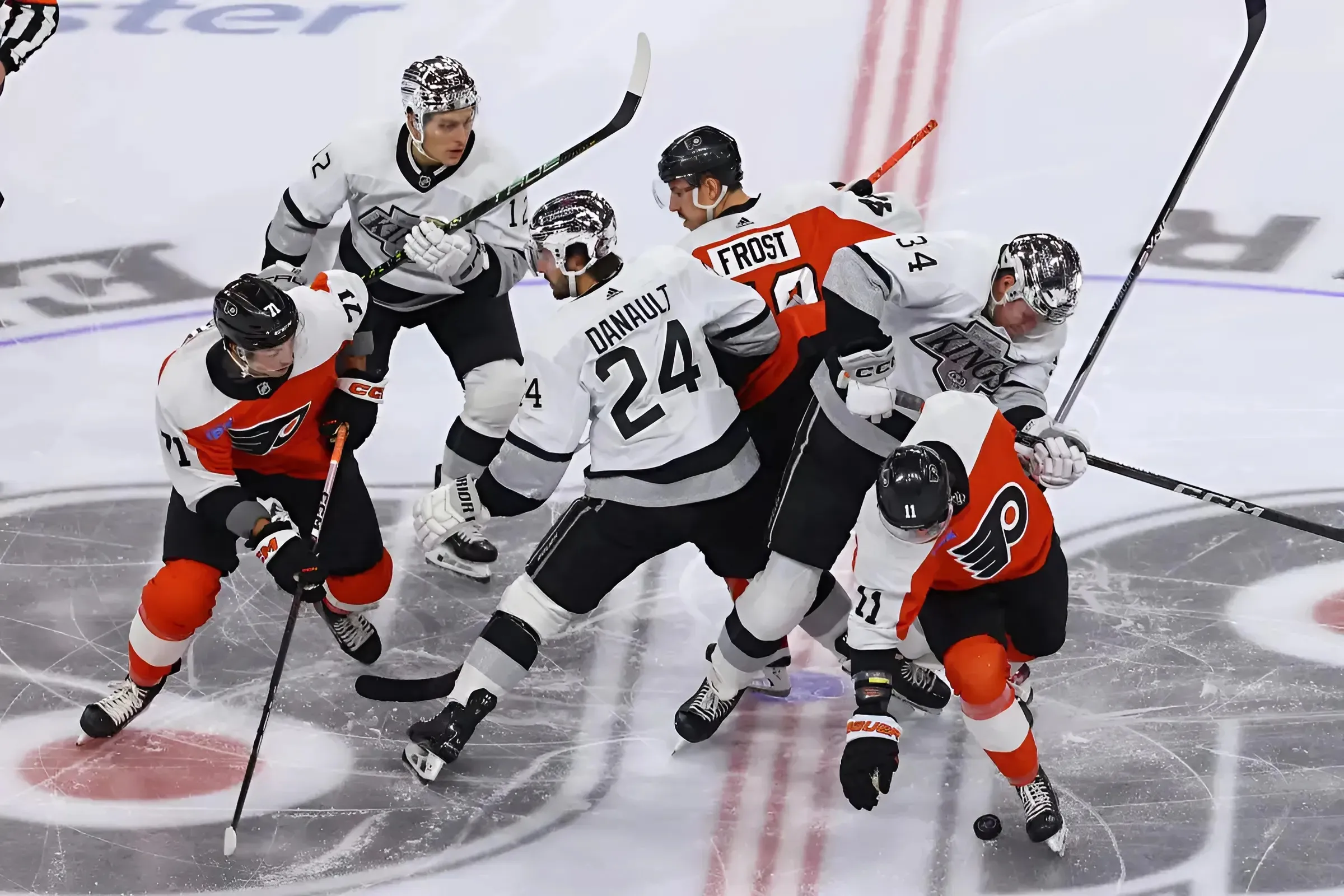 Kings and Flyers Engaged in Trade Talks