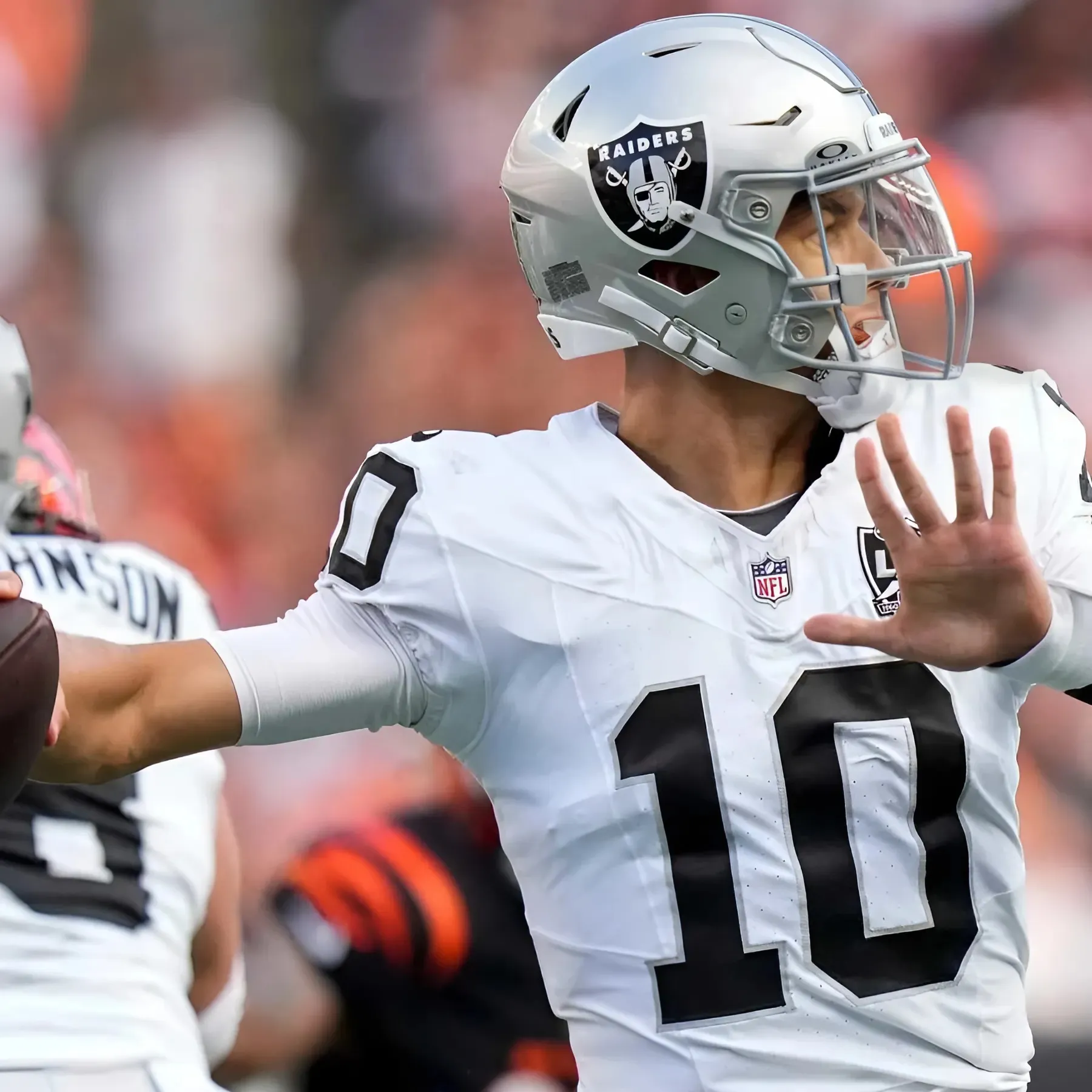 Raiders Starting QB News Leaked Ahead of Falcons Matchup