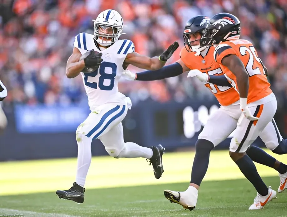 Jonathan Taylor’s goal line gaffe costly not only to Colts’ playoff chances but to fantasy football players