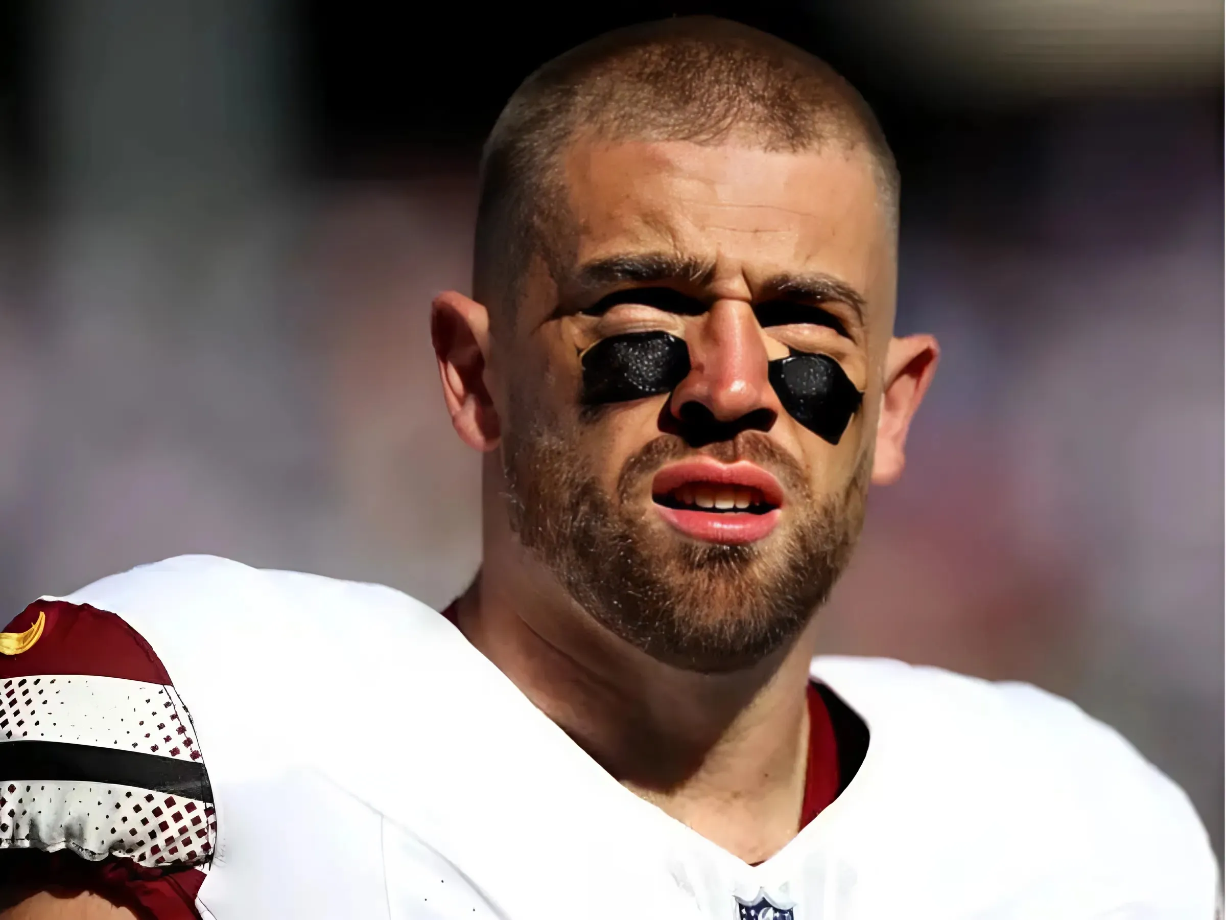 Commanders Sign Ex-Giants TE After Zach Ertz Injury: Report