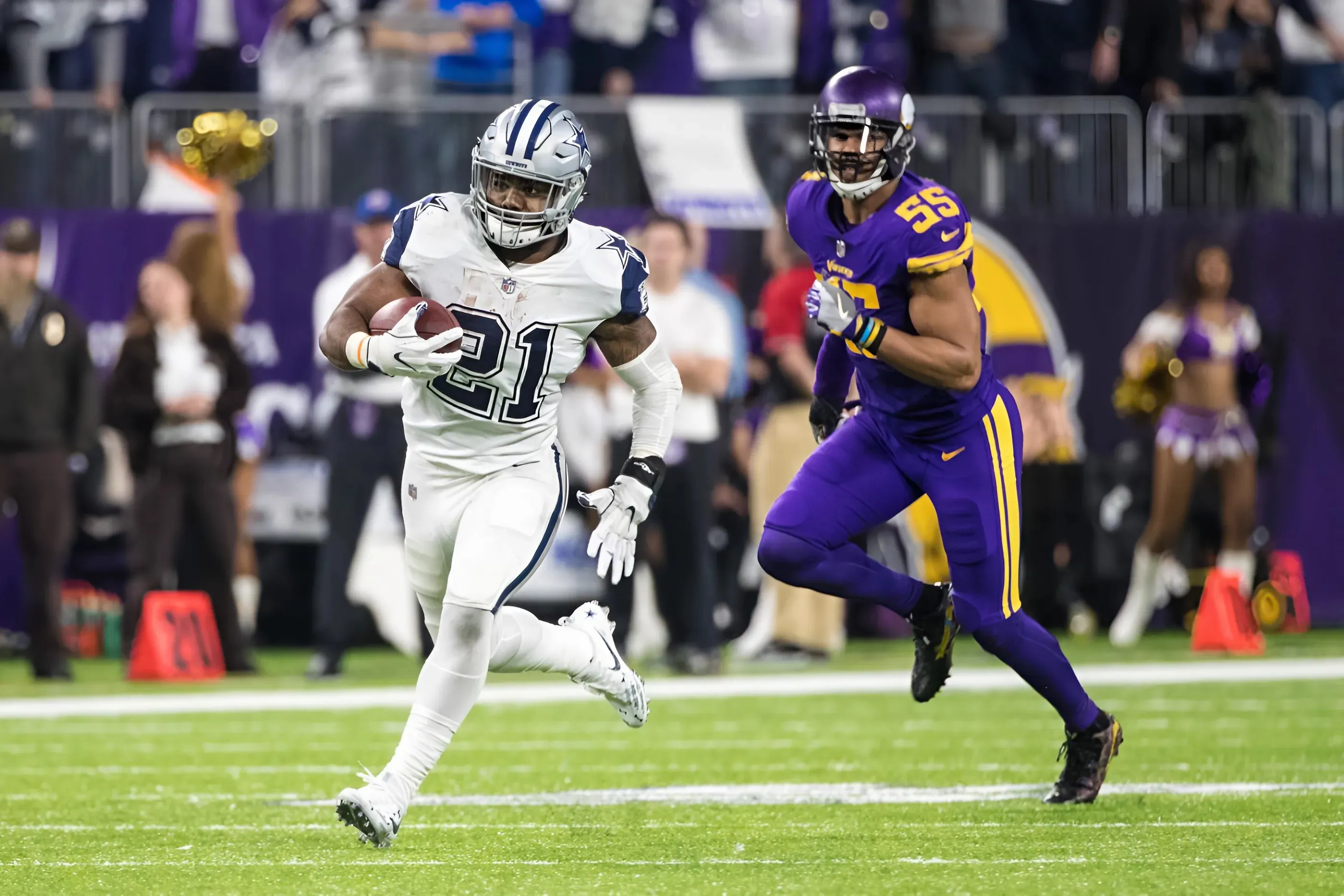 Cowboys Could Lose QB to Vikings in Startling Move