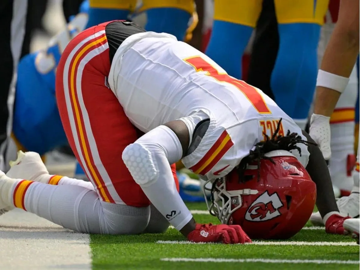 AFC Playoff Hopeful Pushed to Swipe Chiefs WR Amid Rash of Injuries