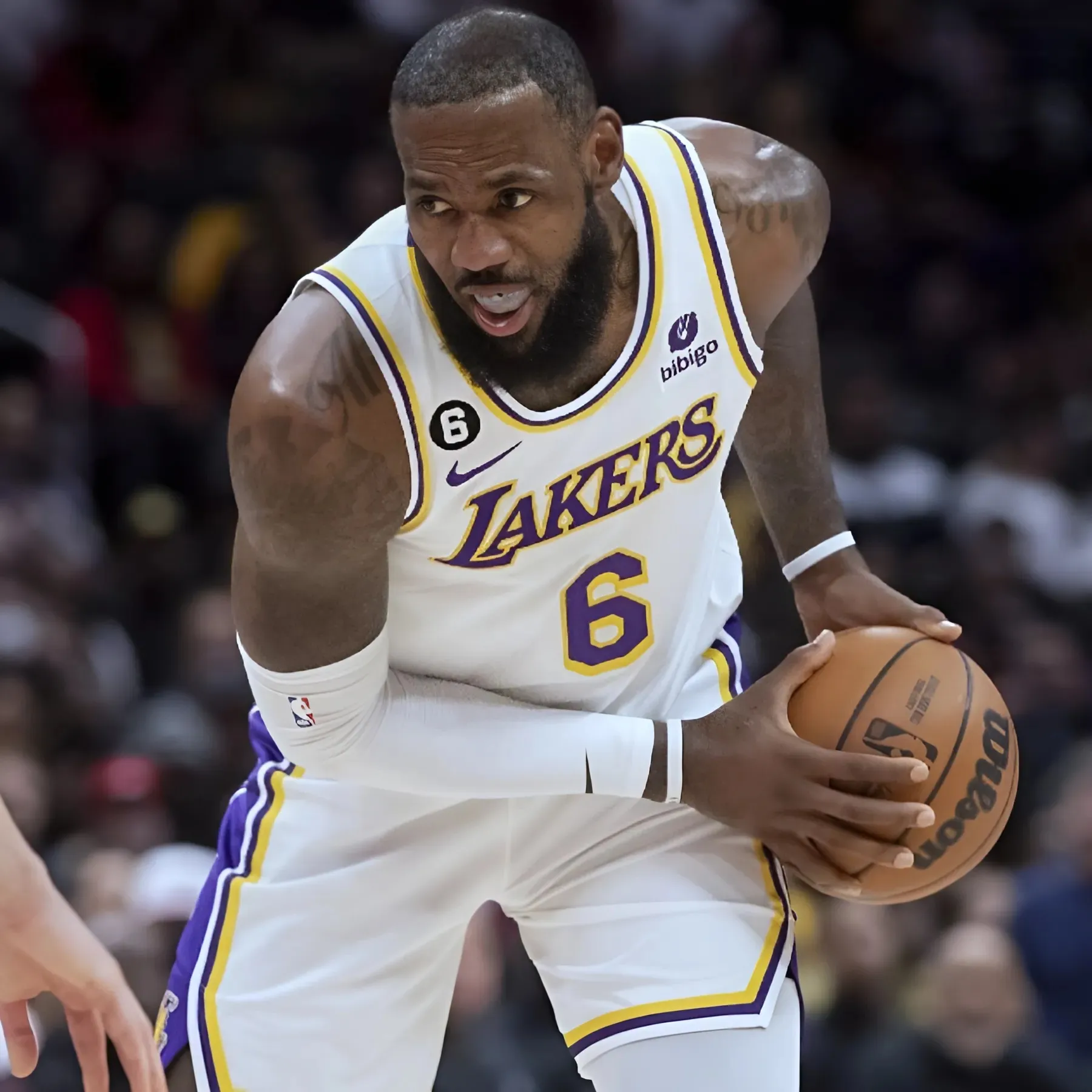 LeBron James questionable as Lakers prepare for rival Kings