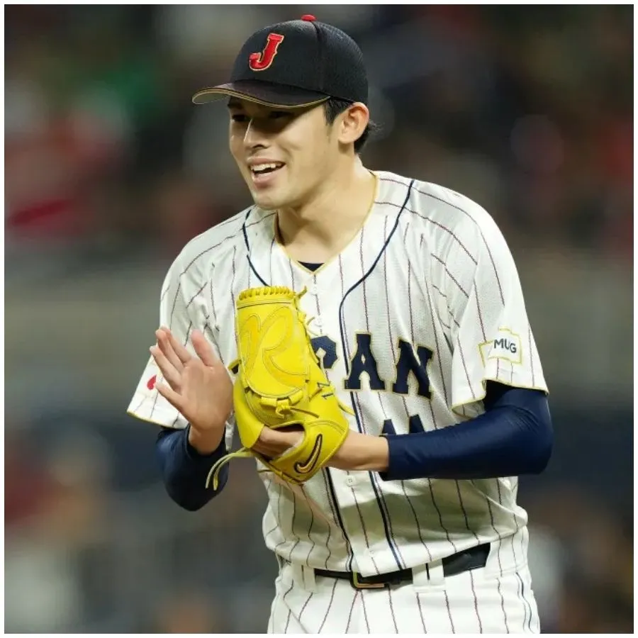 Yankees Set to Meet With Star Pitcher Roki Sasaki