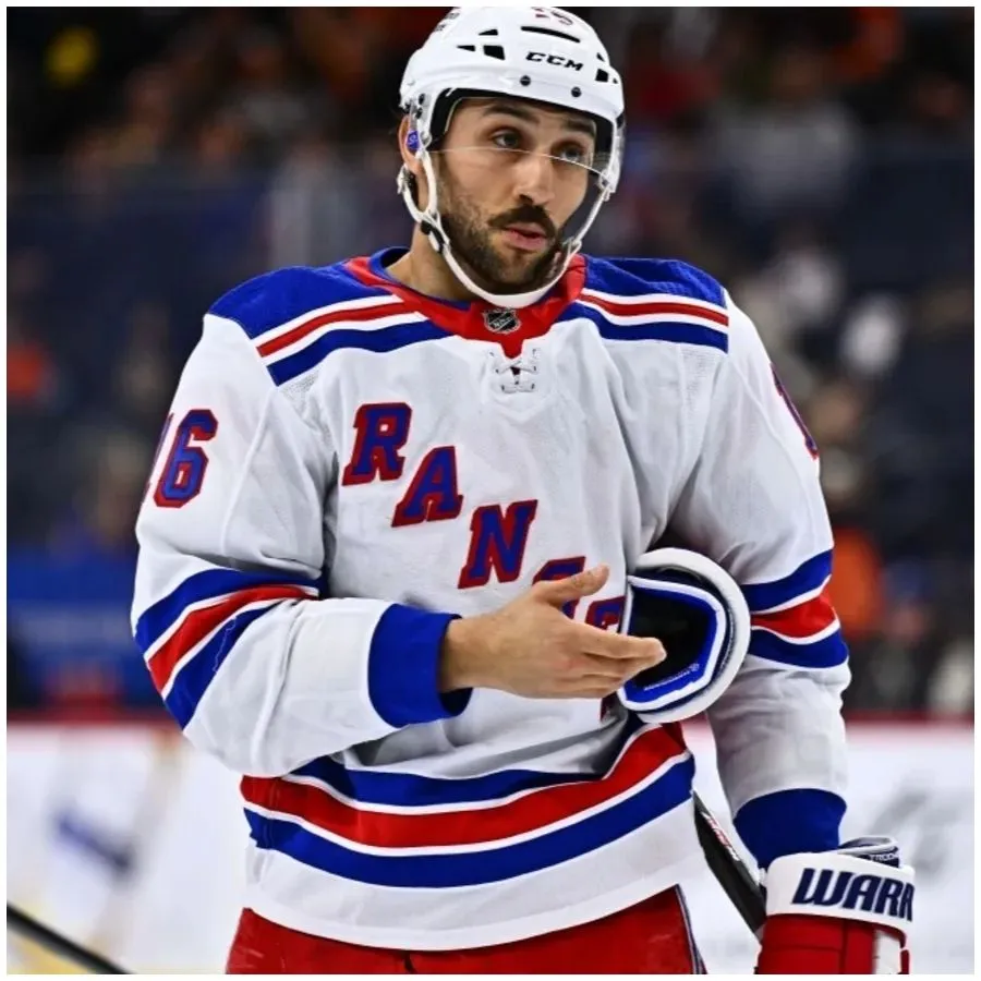 Rangers' Vincent Trocheck Denies Report About Players-Only Meeting