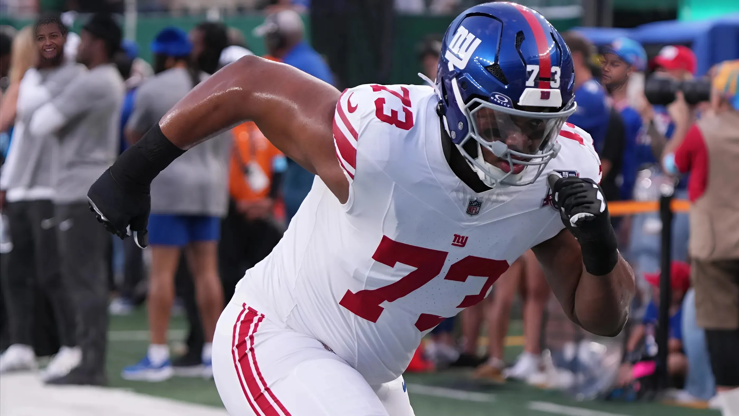 Is a Move to Guard in Giants OL Evan Neal’s Future?