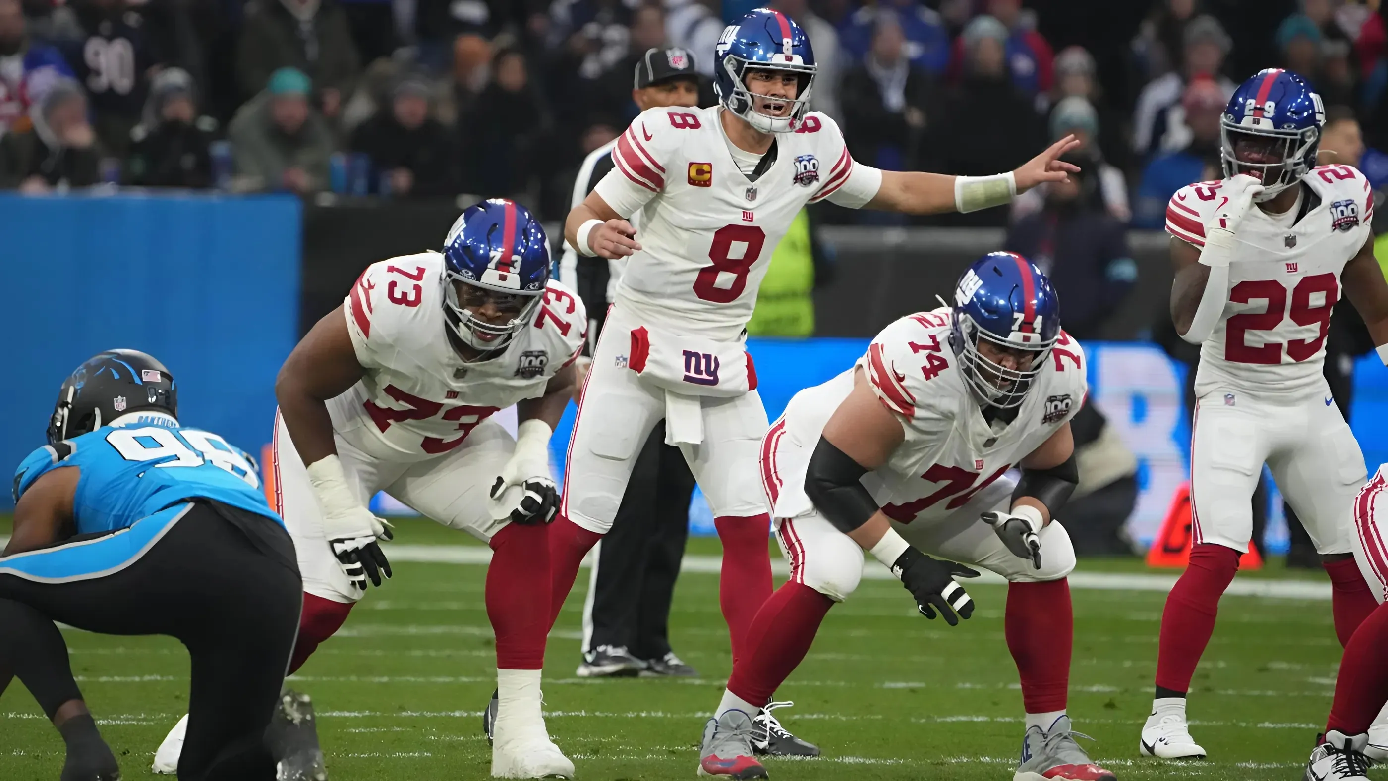 Ex-Giants QB Daniel Jones Gifts Former O-linemen for Holidays