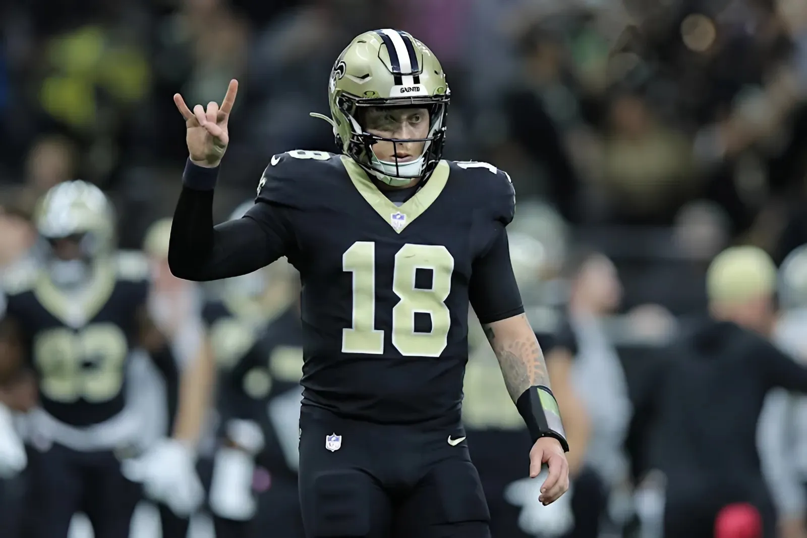 Saints' Spencer Rattler Practices in Walk-In Freezer to Prepare for Start vs. Packers