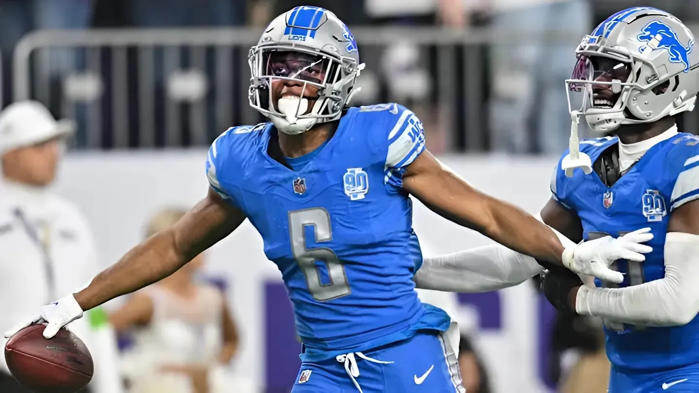 Lions Ifeatu Melifonwu Active Against Bears