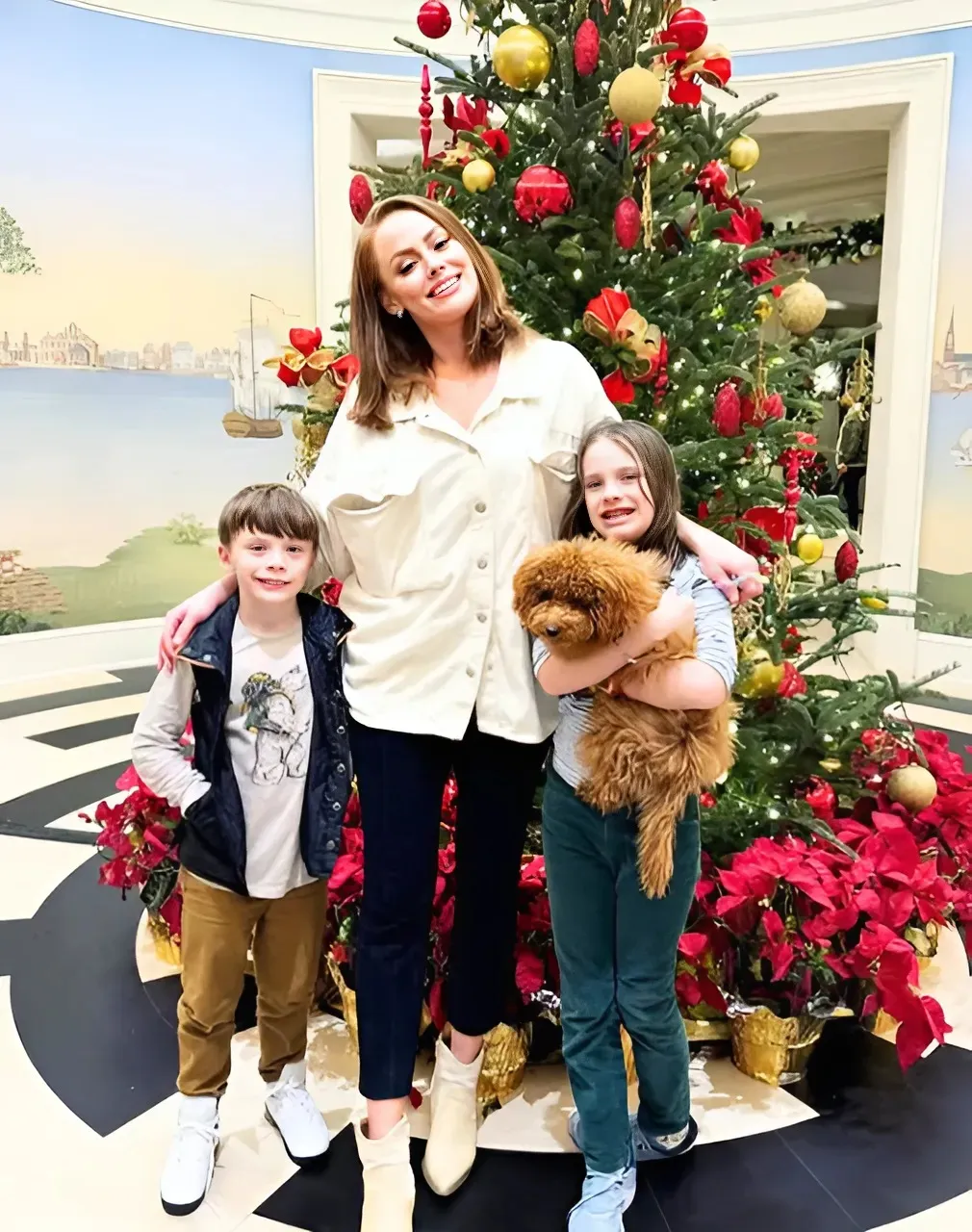 Southern Charm Alum Kathryn Dennis Sees Kids ‘Regularly’ Despite Custody Loss