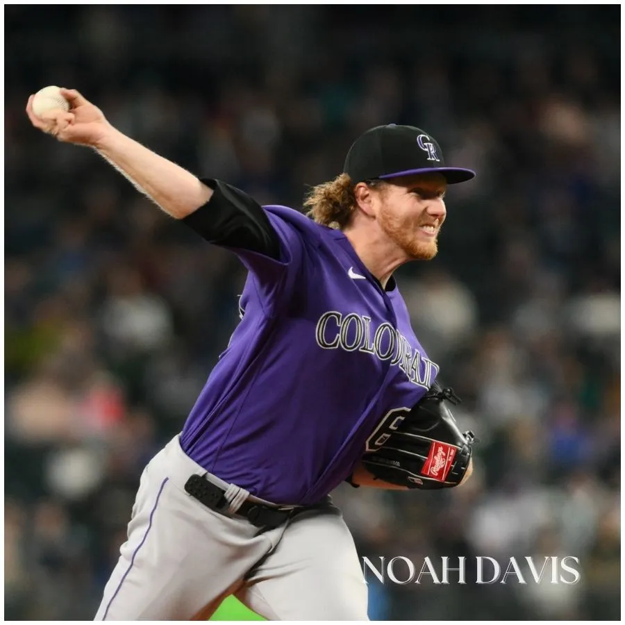 Red Sox agree to minor-league deal with ex-Rockies righty Noah Davis