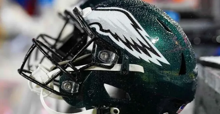 Eagles Connected To Dynamic Prospect To Replace Lane Johnson